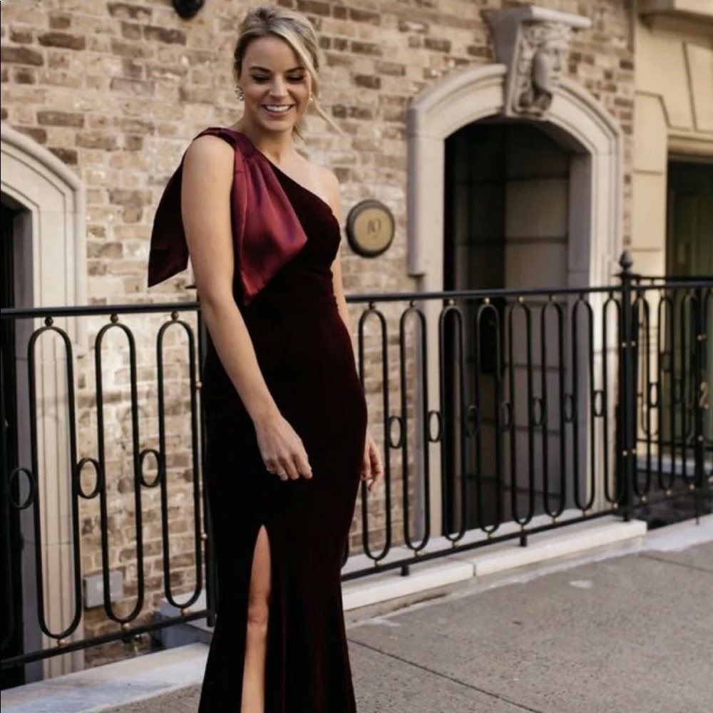BHLDN BRITTA VELVET DRESS - WINE sz 6